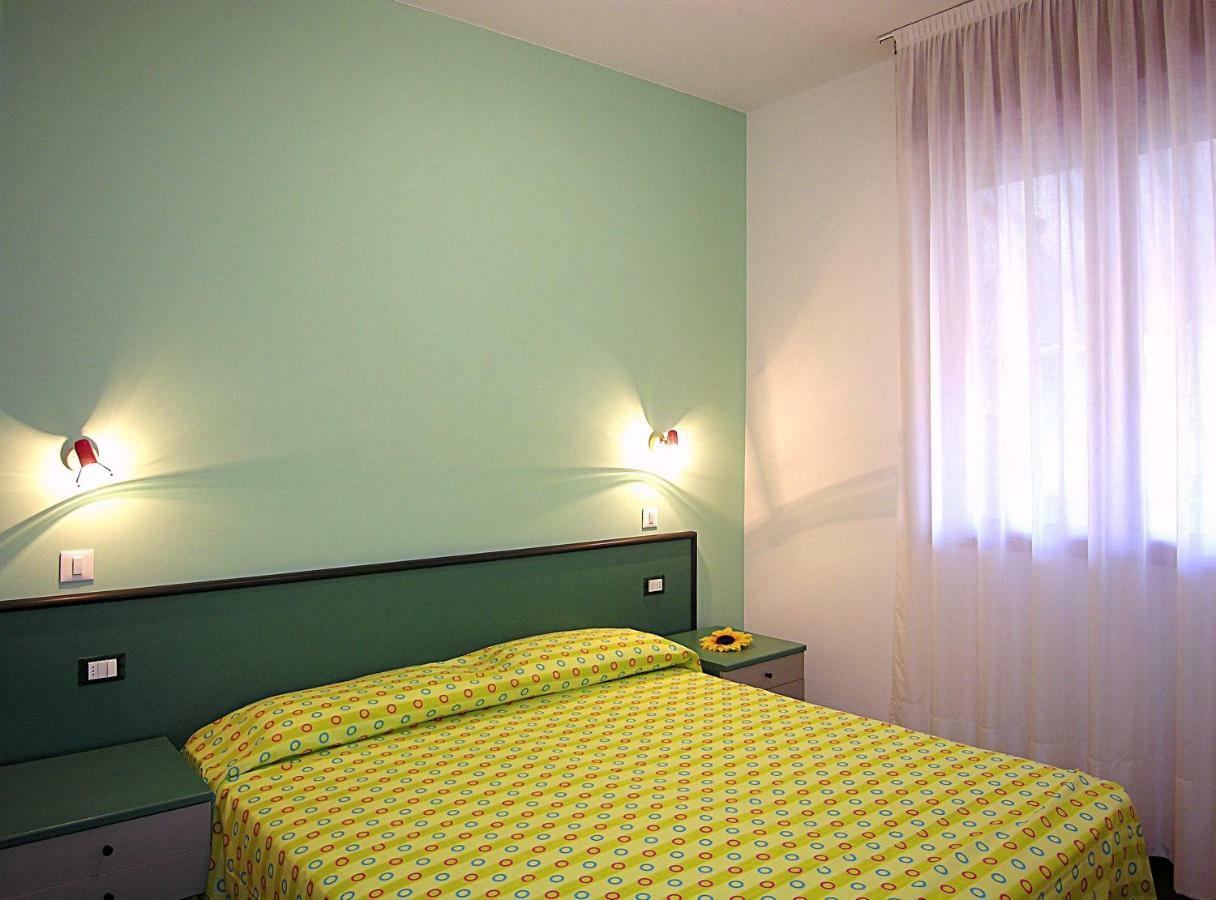 Villaggio Azzurro Бибионе Экстерьер фото