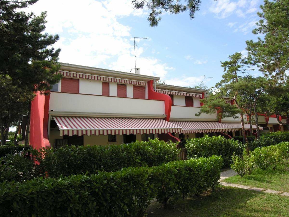 Villaggio Azzurro Бибионе Экстерьер фото